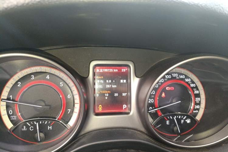 Used Dodge Journey 2016 2.4L Two-Wheel-Drive Touring Edition Odometer Close Up