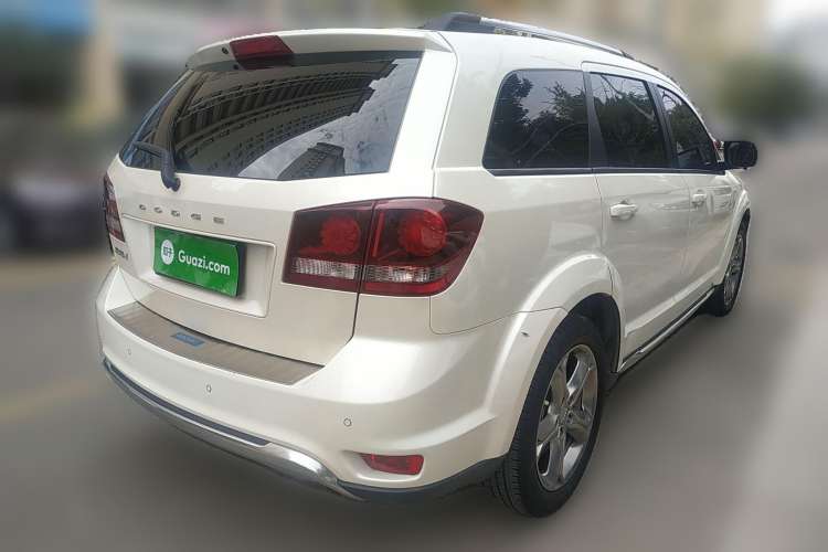 Used Dodge Journey 2016 2.4L Two-Wheel-Drive Touring Edition Rear Right 45 Deg