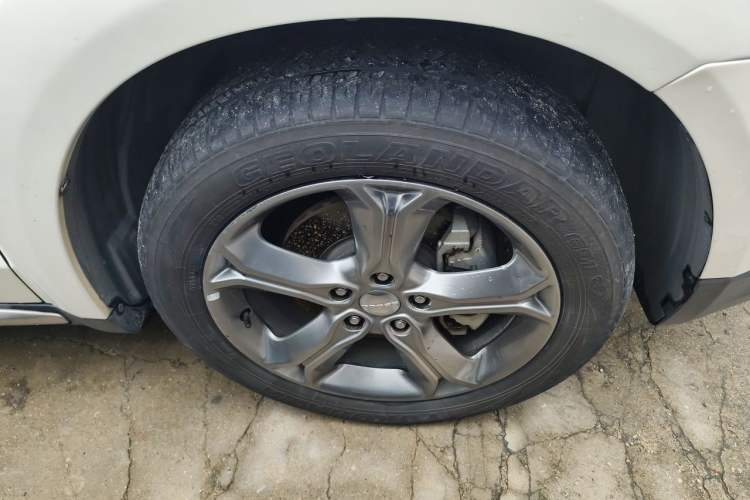 Used Dodge Journey 2016 2.0TD Four-Wheel Drive Touring Edition Right Front Wheel Hub