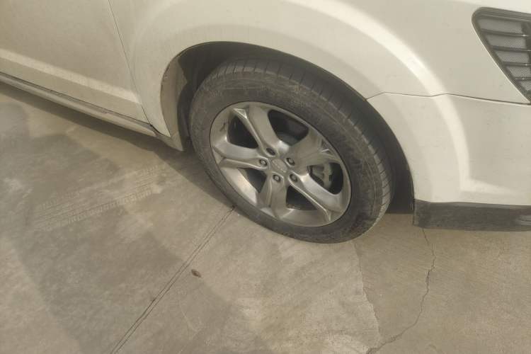 Used Dodge Journey 2016 2.0TD Four-Wheel Drive Touring Edition Right Front Wheel Hub