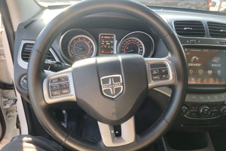Used Dodge Journey 2016 2.4L Two-Wheel-Drive Touring Edition Steering Wheel