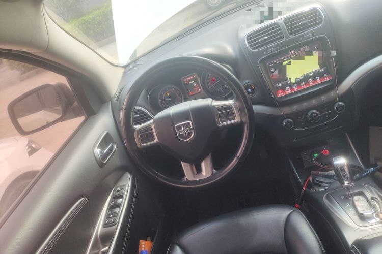 Used Dodge Journey 2016 2.0TD Four-Wheel Drive Touring Edition Steering Wheel