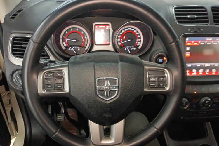 Used Dodge Journey 2016 2.4L Two-Wheel-Drive Touring Edition Steering Wheel