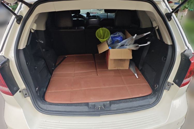 Used Dodge Journey 2016 2.4L Two-Wheel-Drive Touring Edition Trunk