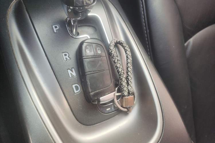 Used Dodge Journey 2016 2.0TD Four-Wheel Drive Touring Edition Vehicle Key