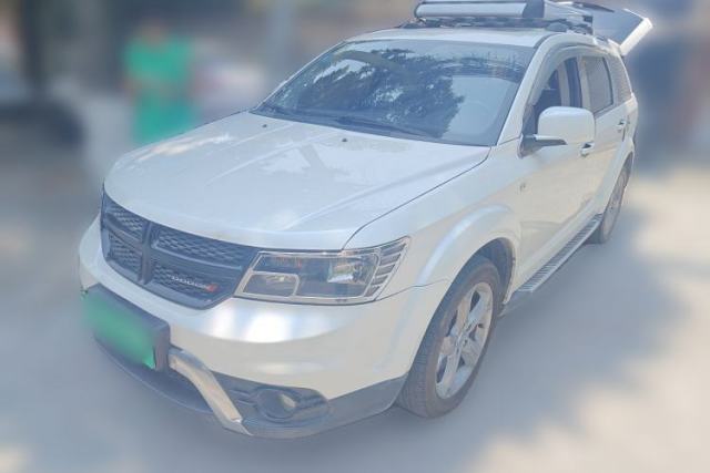 Ojetý Dodge Journey 2016 2.0TD Four-Wheel Drive Touring Edition