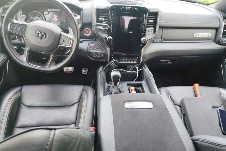 Used Dodge Journey  Center Console