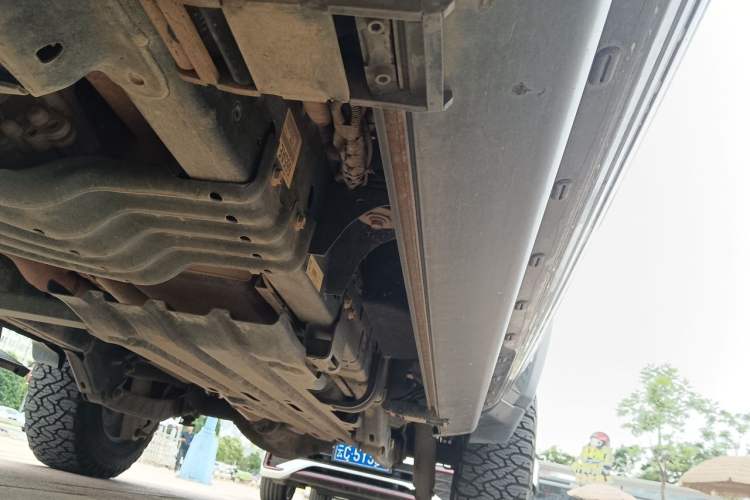 Used Dodge Journey  Chassis Front Left