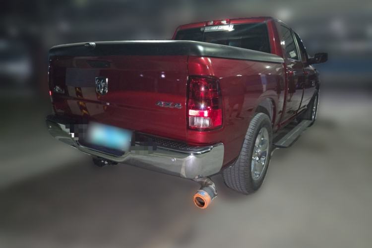 Used Dodge SRT  Rear Right 45 Deg