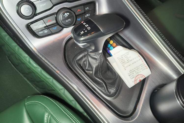 Used Dodge SRT  Gear Lever