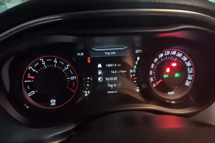Used Dodge SRT  Instrument Cluster