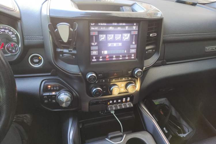 Used Dodge SRT  Audio And AC Panel