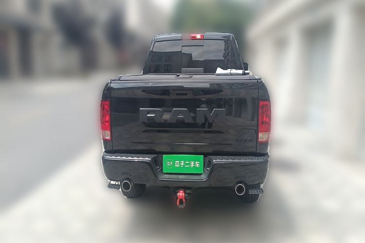 Used Dodge SRT  Rear