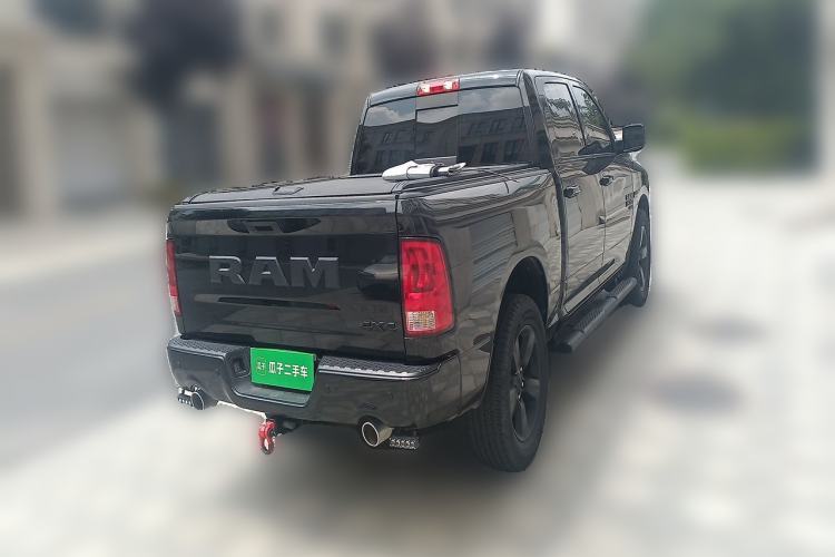 Used Dodge SRT  Rear Right 45 Deg