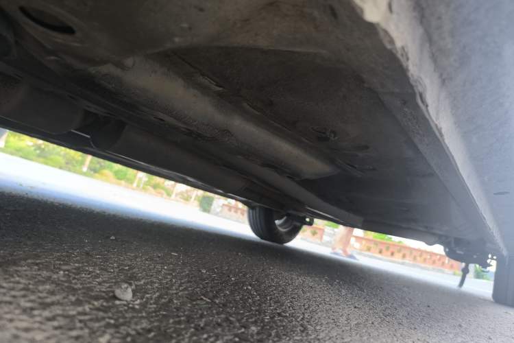 Used Dongfeng Aeolus A30 2014 1.5L Manual Smart Drive Smart Edition Chassis Front Left