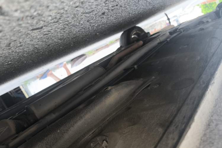 Used Dongfeng Aeolus A30 2014 1.5L Manual Smart Drive Smart Edition Chassis Front Right