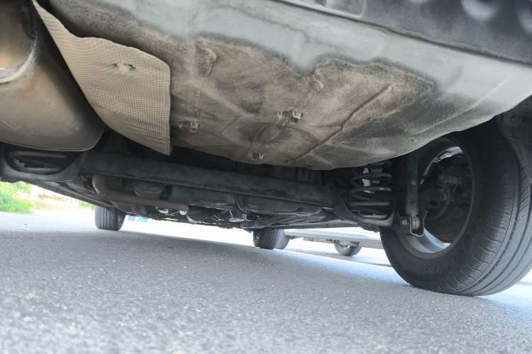 Used Dongfeng Aeolus A30 2014 1.5L Manual Smart Drive Smart Edition Chassis Rear