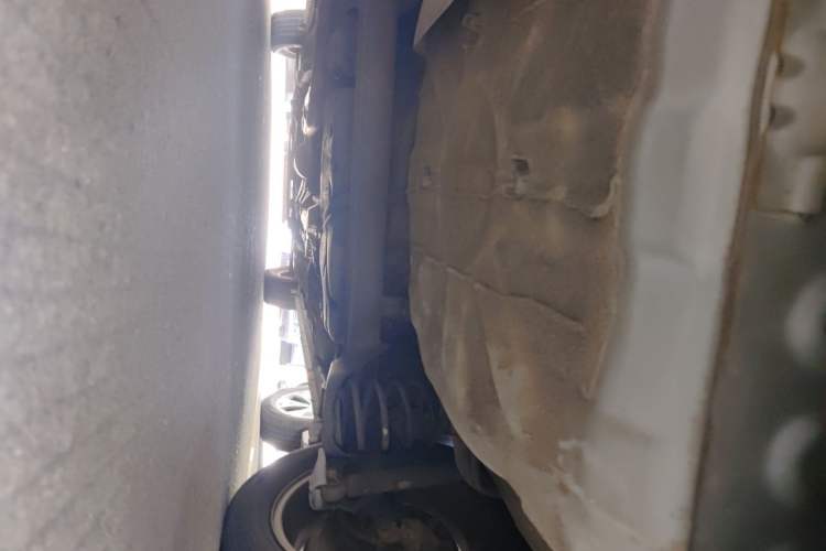 Used Dongfeng Aeolus A30 2014 1.5L Automatic Luxury Version Chassis Rear