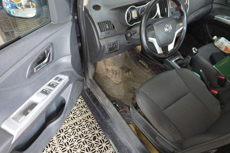 Used Dongfeng Aeolus A30 2014 1.5L Manual Sishang Model Driver Seat