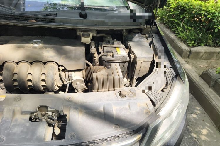 Used Dongfeng Aeolus A30 2014 1.5L Automatic ZhiShang Model Engine Bay Left