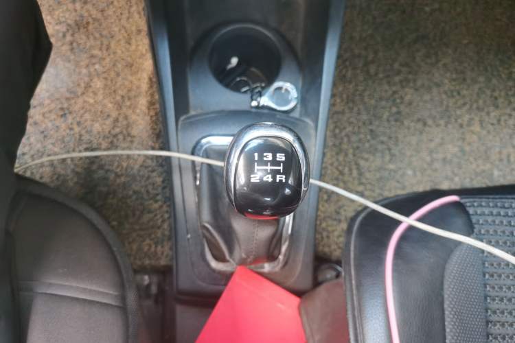 Used Dongfeng Aeolus A30 2014 1.5L Manual Sishang Model Gear Lever