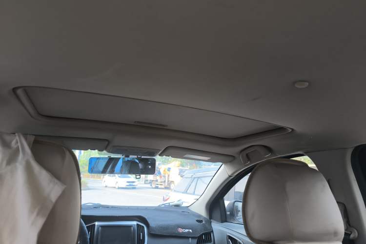 Used Dongfeng Aeolus A30 2014 1.5L Manual Smart Drive Smart Edition Headliner