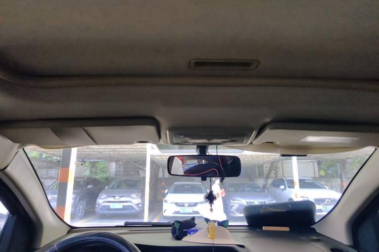 Used Dongfeng Aeolus A30 2014 1.5L Automatic Luxury Version Headliner