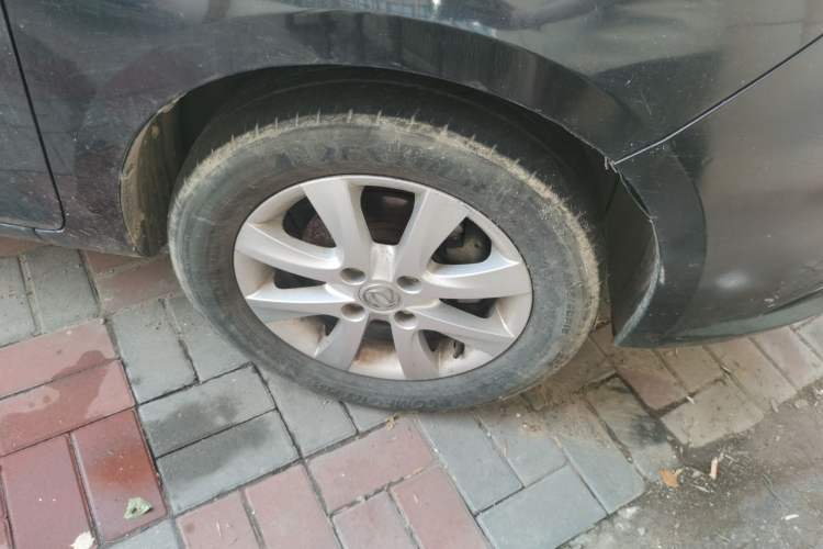 Used Dongfeng Aeolus A30 2014 1.5L Manual Sishang Model Right Front Wheel Hub