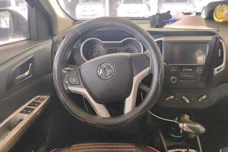 Used Dongfeng Aeolus A30 2014 1.5L Automatic Luxury Version Steering Wheel