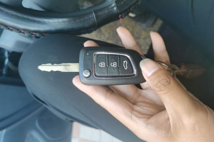 Used Dongfeng Aeolus A30 2014 1.5L Manual Sishang Model Vehicle Key