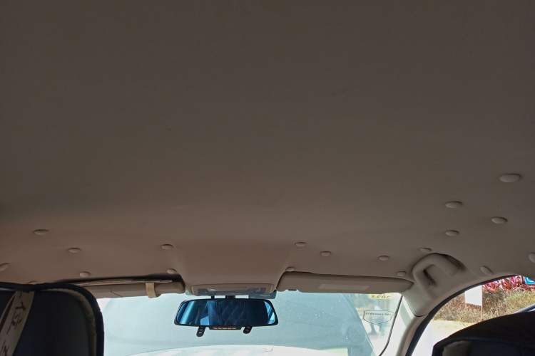 Used Dongfeng Aeolus A30 2014 1.5L Manual Smart-Drive Luxury Edition Headliner