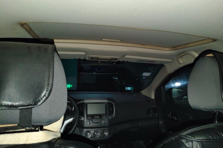 Used Dongfeng Aeolus A30 2014 1.5L Automatic Luxury Version Headliner