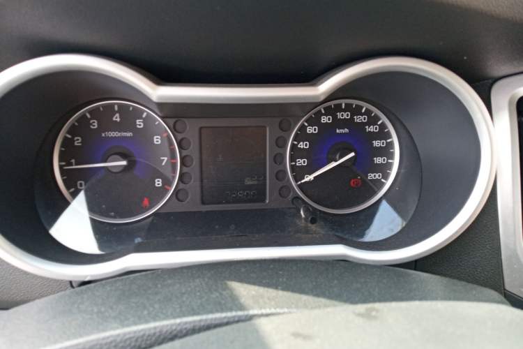 Used Dongfeng Aeolus A30 2014 1.5L Manual Smart-Drive Luxury Edition Instrument Cluster