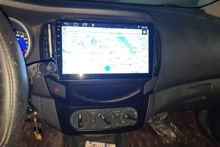 Used Dongfeng Aeolus A30 2014 1.5L Manual Smart-Drive Luxury Edition Audio And AC Panel