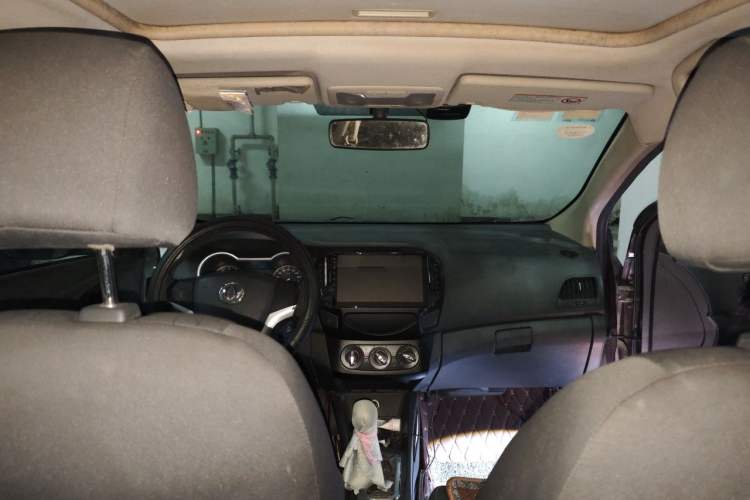 Used Dongfeng Aeolus A30 2014 1.5L Manual Smart-Drive Luxury Edition Headliner