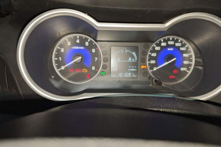 Used Dongfeng Aeolus A30 2014 1.5L Manual Smart-Drive Luxury Edition Odometer Close Up