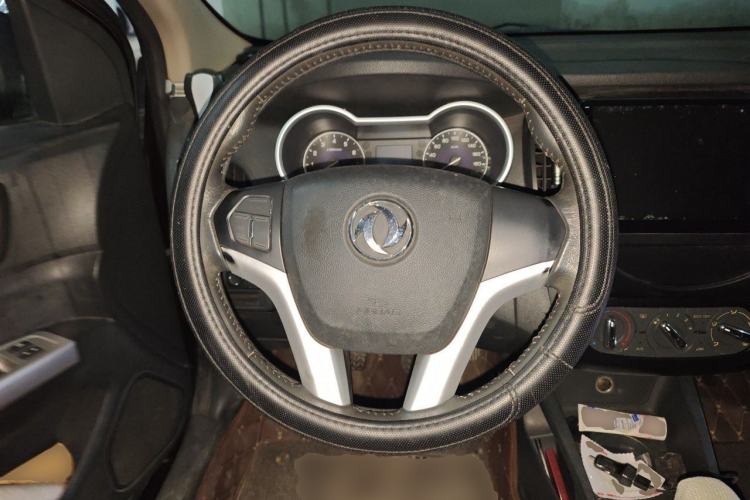 Used Dongfeng Aeolus A30 2014 1.5L Manual Smart-Drive Luxury Edition Steering Wheel