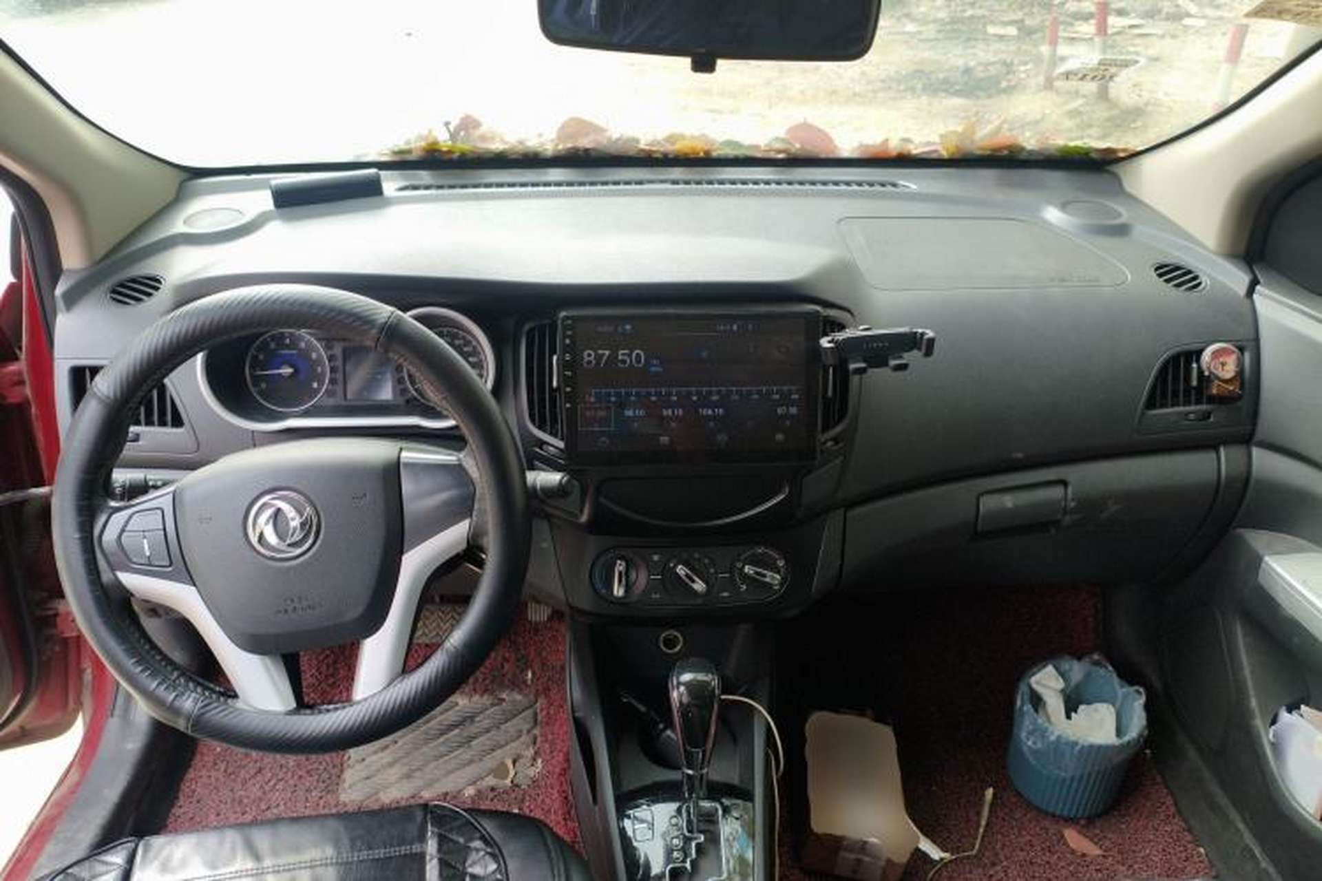 Used Dongfeng Aeolus A30 2014 1.5L Automatic ZhiShang Model Center Console