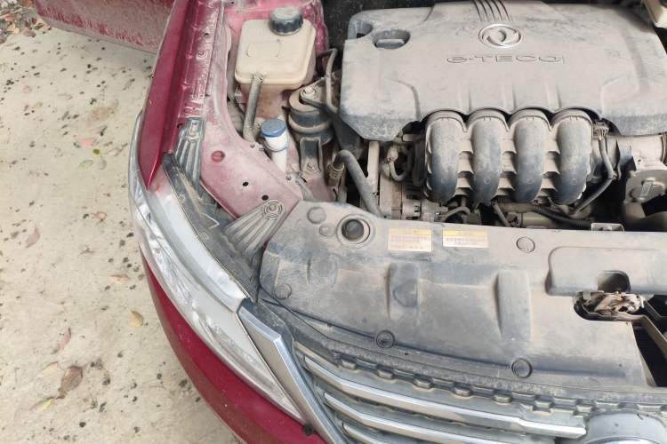 Used Dongfeng Aeolus A30 2014 1.5L Automatic ZhiShang Model Engine Bay Right