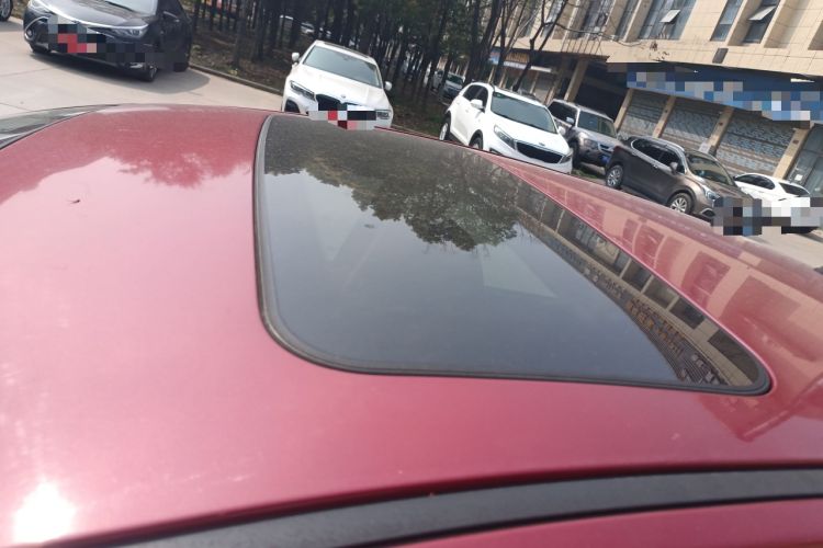 Used Dongfeng Aeolus A30 2014 1.5L Automatic ZhiShang Model Roof