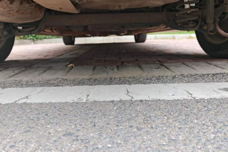 Used Dongfeng Aeolus A30 2014 1.5L Manual Sishang Model Chassis Rear