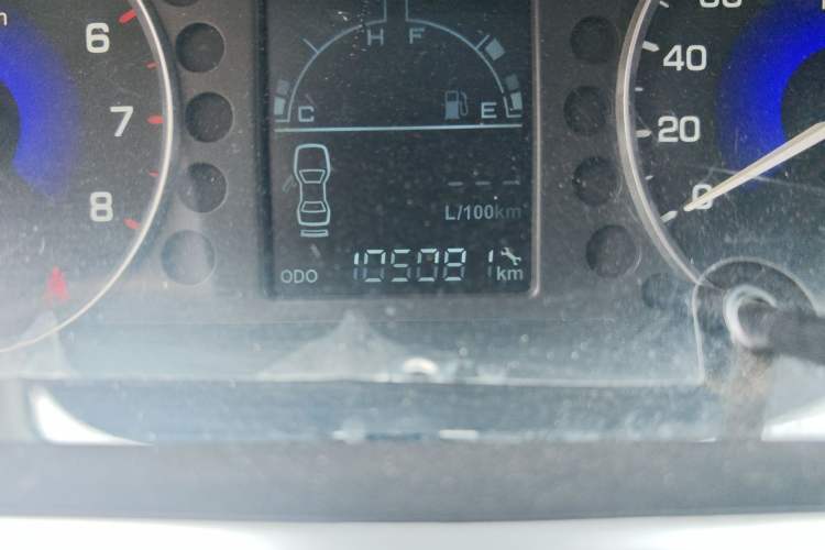 Used Dongfeng Aeolus A30 2014 1.5L Manual Sishang Model Odometer Close Up