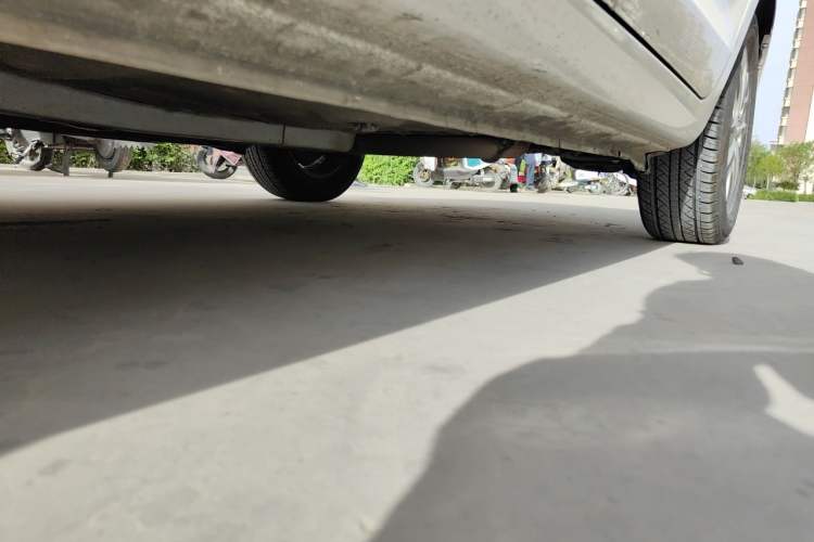 Used Dongfeng Aeolus A30 2014 1.5L Manual Sishang Model Chassis Front Left