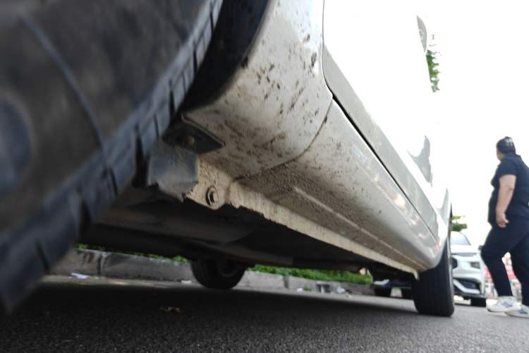 Used Dongfeng Aeolus A30 2014 1.5L Manual Sishang Model Chassis Front Left