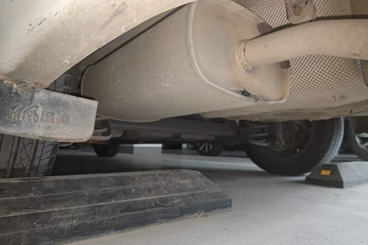 Used Dongfeng Aeolus A30 2014 1.5L Automatic ZhiShang Model Chassis Rear Left