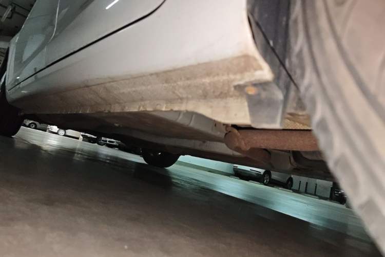 Used Dongfeng Aeolus A30 2014 1.5L Manual Sishang Model Chassis Rear Left