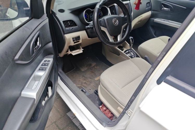 Used Dongfeng Aeolus A30 2014 1.5L Automatic ZhiShang Model Driver Seat