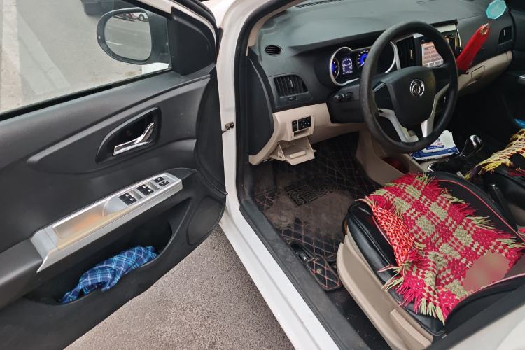 Used Dongfeng Aeolus A30 2014 1.5L Manual Sishang Model Driver Seat