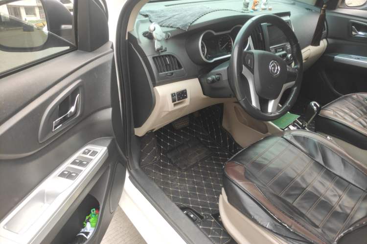 Used Dongfeng Aeolus A30 2014 1.5L Automatic ZhiShang Model Driver Seat