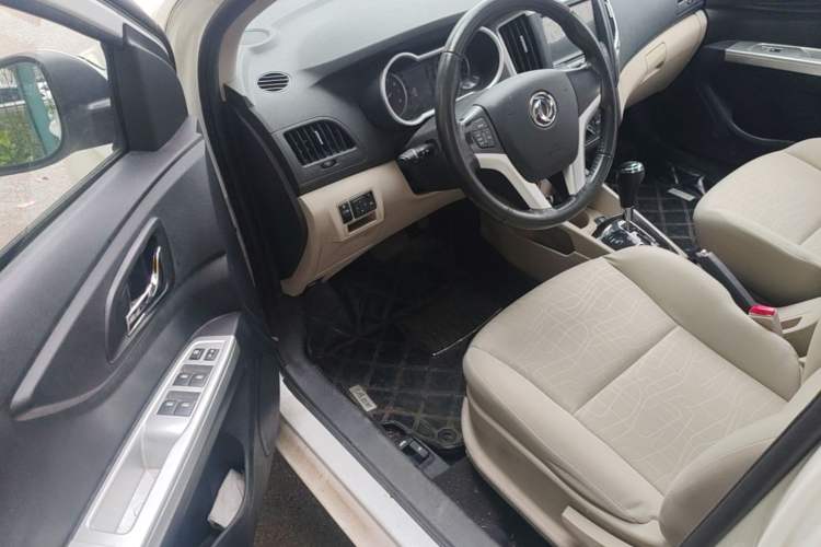 Used Dongfeng Aeolus A30 2014 1.5L Automatic ZhiShang Model Driver Seat